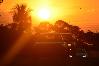 Frente fria chega amanhã, mas semana terá calorão de 40°C
