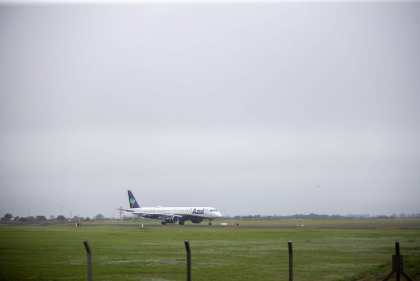 Neblina impede pousos e decolagens no aeroporto de Campo Grande