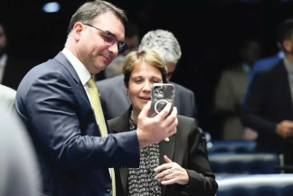 Presidente do PL deve convidar Tereza Cristina para ser vice de Flávio