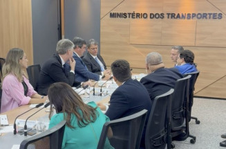 Em Brasília, Riedel e Tarcísio discutem projeto da ferrovia Malha Oeste