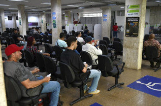 Semana começa com a oferta de 3.899 vagas de emprego em todo Estado