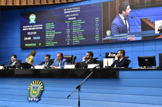 Alems pode votar PEC que permite "demissão" de conselheiro do TCE