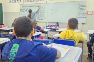 Mais de 190 mil estudantes retornam às aulas nas escolas estaduais de MS