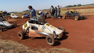 Através do Governo Municipal, Douradina recebe a 4ª Etapa Estadual de Kart Cross com grande público e estrutura impecável