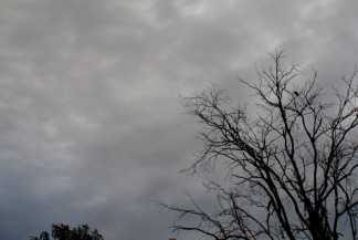 Frente fria coloca MS em zona de perigo para queda de temperatura e tempestade